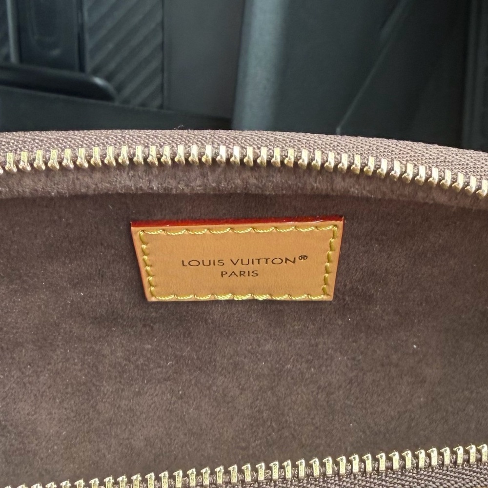 Authentic Louis Vuitton Brown Crossbody Bag with Gold Hardware - Picture 4 of 4